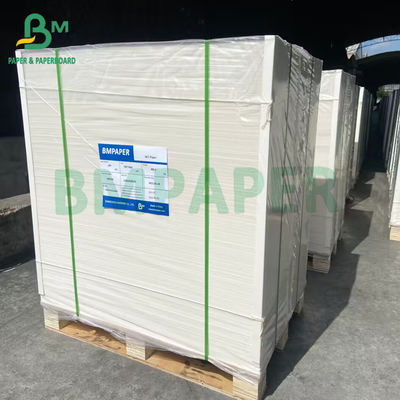 Biały karton Kość słoniowa Papier o gramaturze 250 g / m2 C1S FBB Okładka