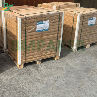 65 gm 75 gm Niepowlekany papier z kości kości słoniowej do broszury 70 x 100 cm