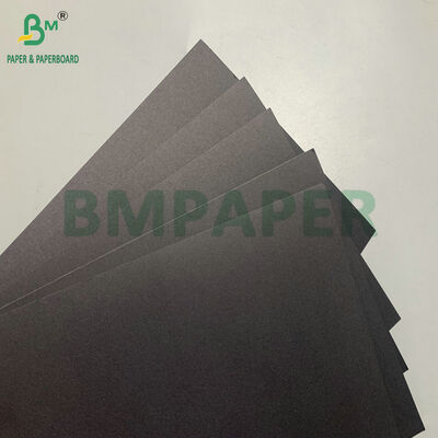 Gładkie matowe wykończenie, wysokiej jakości, ciężki czarny karton 300 g/m² do druku laserowego/atramentowego, plakatów i mocowania zdjęć