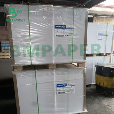 Papier powlekany o gramaturze 80 g / m2 i gramaturze 90 g / m2 Dobra absorpcja atramentu do tworzenia kalendarza