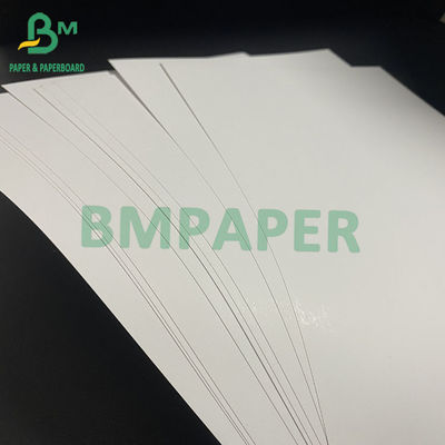 Matowy powlekany papier błyszczący C2S 80G 90G 100G 115G Rozmiar 635 mm X 900 mm