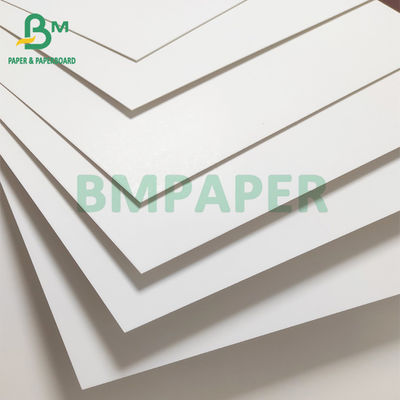 FBB C1S SBS Papierowa tektura 250-400gsm Jednostronnie powlekana do kalendarza
