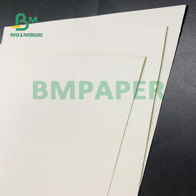 Chłonne arkusze papieru o wymiarach 700 mm x 1000 mm Super chłonne płynne płaskie powierzchnie