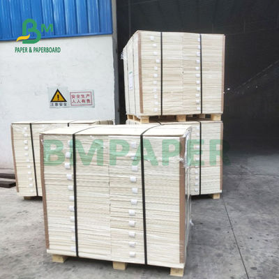 Chłonne arkusze papieru o wymiarach 700 mm x 1000 mm Super chłonne płynne płaskie powierzchnie