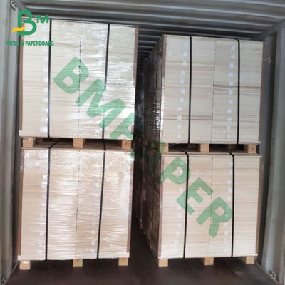 Biała niepowlekana tektura o gramaturze 390 g / m2 na podstawki pod napoje Podkładka pod piwo 624 x 860 mm