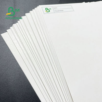 GC1 Foldcote SBS Tektura papierowa o dużej gramaturze 210 g / m2 235 g / m2 Materiał z masy celulozowej z pierwszego tłoczenia
