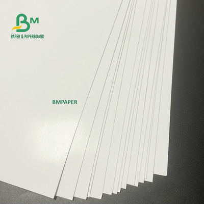 Druk offsetowy Błyszczący papier C2S, dwustronna biała tablica artystyczna 300GSM 350GSM