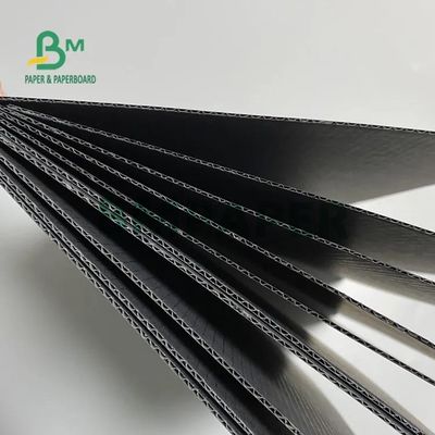 E F Flet Czarny tektura falista 110 g / m2 120 g / m2 Grubość 150 g / m2