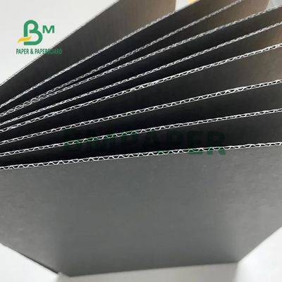 E F Flet Czarny tektura falista 110 g / m2 120 g / m2 Grubość 150 g / m2
