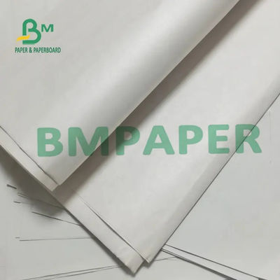 52g Rolka papieru gazetowego Jumbo o dobrej absorpcji atramentu Niska biel