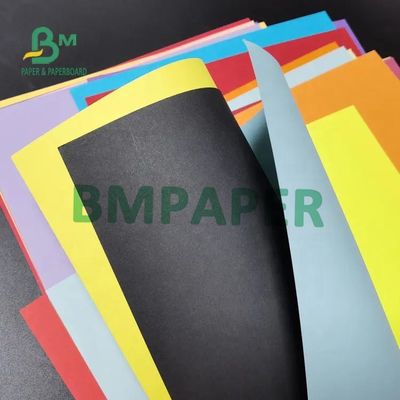 Kolorowe arkusze papieru Bristol o gramaturze 180 g / m2 i gramaturze 200 g / m2 do materiałów rzemieślniczych