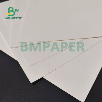 Papier o gramaturze 240 g / m2 + 15 powlekanych PE do kubków na napoje Dobra sztywność 70 mm 85 mm