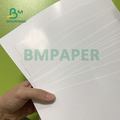Dwustronnie powlekany błyszczący papier okładkowy 250 g / m2 300 g / m2 70 cm x 100 cm