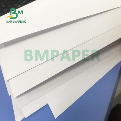 Niepowlekany papier o gramaturze 250 g / m2 na papier dokumentowy 615 mm x 860 mm