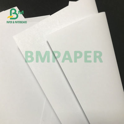 Biały niepowlekany papier offsetowy o gramaturze 75 g / m2 i gramaturze 80 g / m2 do ulotek Dobra gładkość