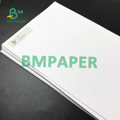 Jumbo Rolls Niepowlekany biały bielony papier 160 g / m2 180 g / m2 200 g / m2 Druk offsetowy Papel