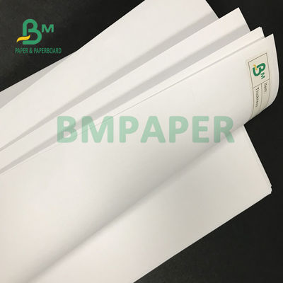 300 g/m² Dobre wyniki drukowania Papier offsetowy Bond Dobra nieprzezroczystość 61 cm x 86 cm