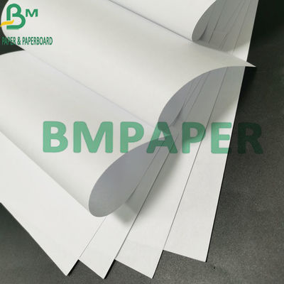 60g 70g Niepowlekany biały papier Bond w rolce Druk offsetowy o wysokiej bieli do broszur