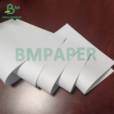 Niepowlekany papier bezdrzewny o gramaturze 55 g / m2 do druku offsetowego i papieru do pisania
