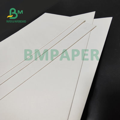 385 g / m2 0,7 mm Niepowlekana mata do piwa 640 x 880 mm Wysoka absorpcja wody