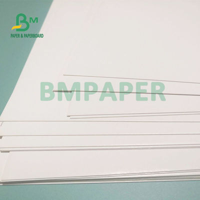 Papier o gramaturze 235gsm 260gsm GC1 do pakowania kosmetyków 700 x 1000mm