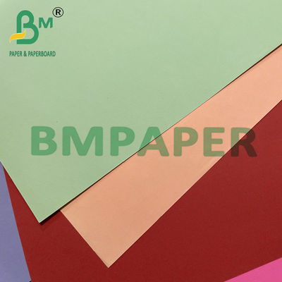 70g 80g 1350mm Czerwony kolor Niepowlekany papier Bristol do karteczek samoprzylepnych