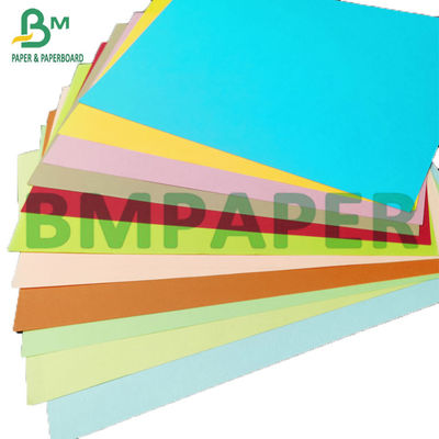 100 g / m2 - 250 g / m2 Kolorowy niepowlekany papier Bristol o szerokości 1350 mm Karta kolorów DIY