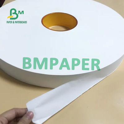 Papier do pakowania o gramaturze 28 g / m2 o szerokości od 22 mm do 53 mm, długości 5000 m, średnicy rolki 550 mm