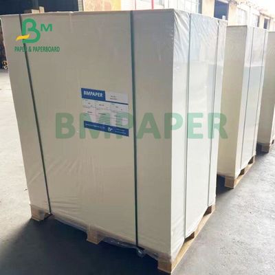 215 g / m2 230 g / m2 Składana tektura C1S do pakowania papierosów 520 mm x 1000 mm
