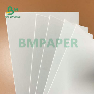 215gsm 220gsm C1S Składana tablica na karton papierosów w kolorze białym / białym