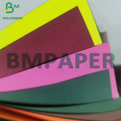 180 gramów 230 gramów Kolorowy papier pakowy Bristol z nadrukiem offsetowym Kolorowy papier pakowy