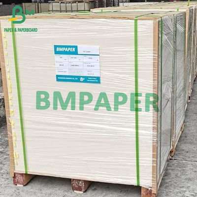 Dobrej jakości papier GC1 Papier GT1 o gramaturze 250 g / m2 - 400 g / m2 Arkusze jednostronnie powlekane na biało 700 x 1000 mm