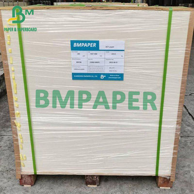 Dobrej jakości papier GC1 Papier GT1 o gramaturze 250 g / m2 - 400 g / m2 Arkusze jednostronnie powlekane na biało 700 x 1000 mm