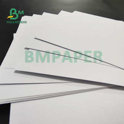 350 gm 400 gm Papel niepowlekany do hangtag 720 X 1020 mm Wysoka bieliwość