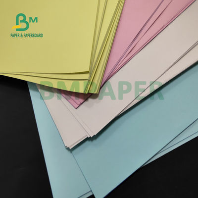 55 gm 60 gm Wielokopiony NCR Papier kopiowy bezwęglowy Błękitny lub czarny Obraz 860 x 610 mm