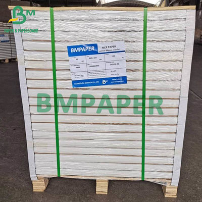 Papier NCR bez węgla 55GSM 60GSM Węgiel przedni z tyłu 55GSM 60GSM 66x100cm