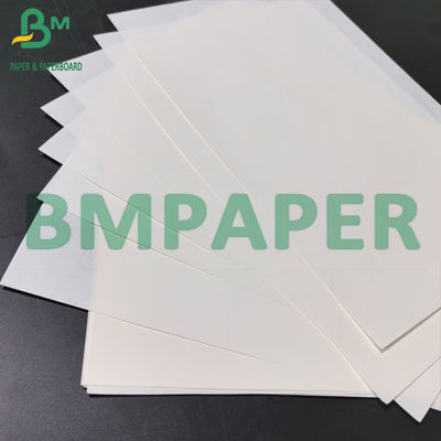 70 gm Biały Wybielony Papier Kraft Wielkość rolki 1100 mm Papier rzemieślniczy do toreb zakupowych