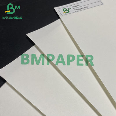 70 gm 80 gm 90 gm Biały wybielony papier kraft wysokiej rozszerzalności Strona niestandardowa Rozmiar 30cm - 250cm