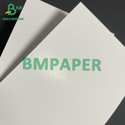 Karta do gry z papieru pokrytego dwustronnie Czarny Rdzeń Błękitny Rdzeń 280 gm 290 gm 300 gm 310 gm
