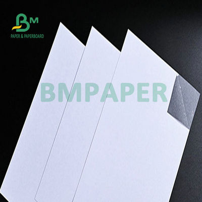 Papier pokryty białą warstwą wysokiej masy papierniczej Papier z niebieskim rdzeniem 280 gm 300 gm