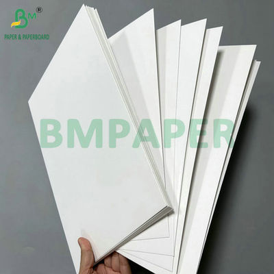 250 gramów 300 gramów Jednostronnie powlekany SBS Solid Bleach Sulphate For Package Karton 70 x 100 cm
