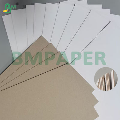 Papier z płytki dupleks 2 mm pokryty białą płytką z szarymi arkuszami