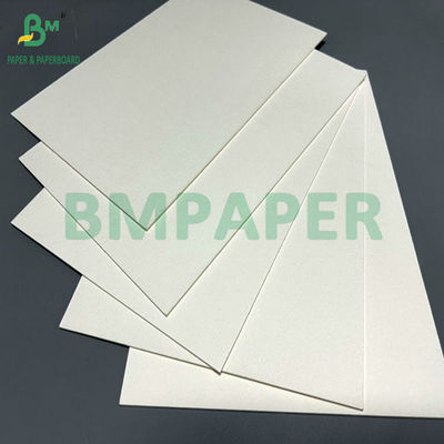 Czyste włókna 1,5 mm 2 mm grubość Papier absorbujący do podłóg 72 x 102 cm