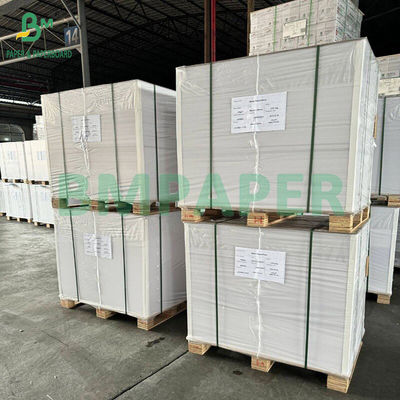 300 gm 310 gm Czarny rdzeń kartonowy Glossy Paper For Playing Card