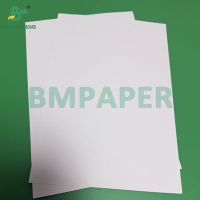 140 gm arkusze papieru Braille'a Wysoka waga Jasno biały papier wolny od drewna 8,5x11&quot; 28x33cm