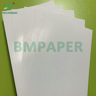 Gładkość 310gm 320gm Wysoka prętość Czarny rdzeń Papier do gry w pokera