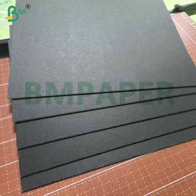 Czarny papier laminowany, szara tablica z jednej strony, grubość 2 mm do opakowań