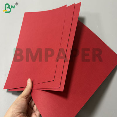 200 gramów 250 gramów Papieru kartonowego czarnego czerwonego bez powłoki do opakowania Pudełka 61 x 86 cm