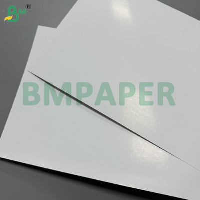 300gsm papier premium powlekany błyszcząco dwustronnie do drukarek cyfrowych SRA3 450mmx320mm