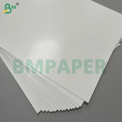 Papier do druku cyfrowego błyszczący do propozycji i broszur, papier 100lb